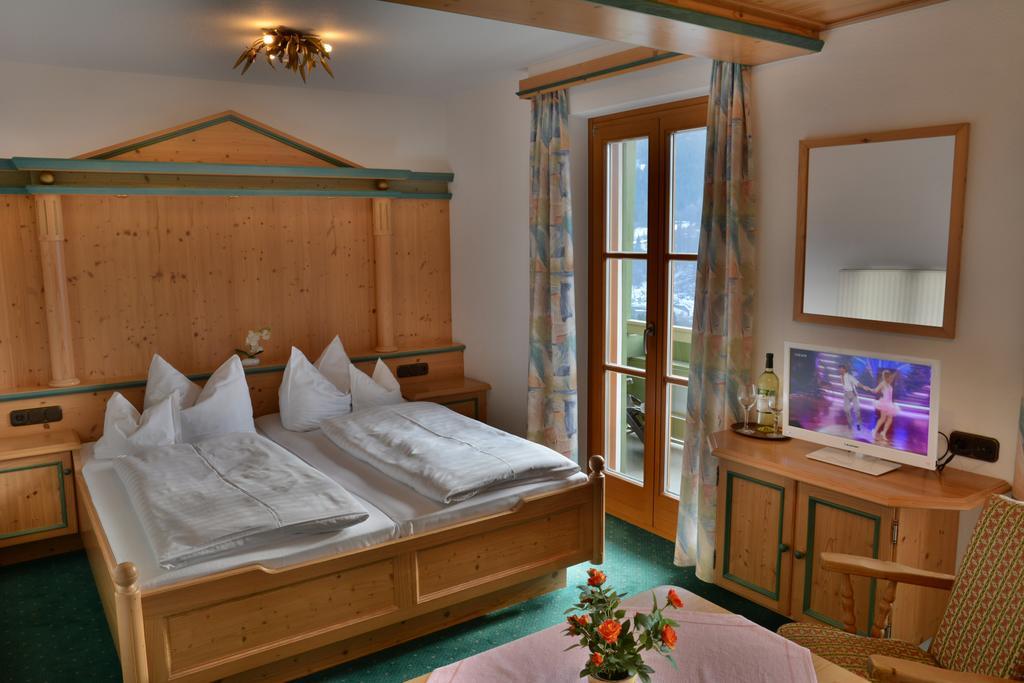 Hotel Krone Berchtesgaden Room photo